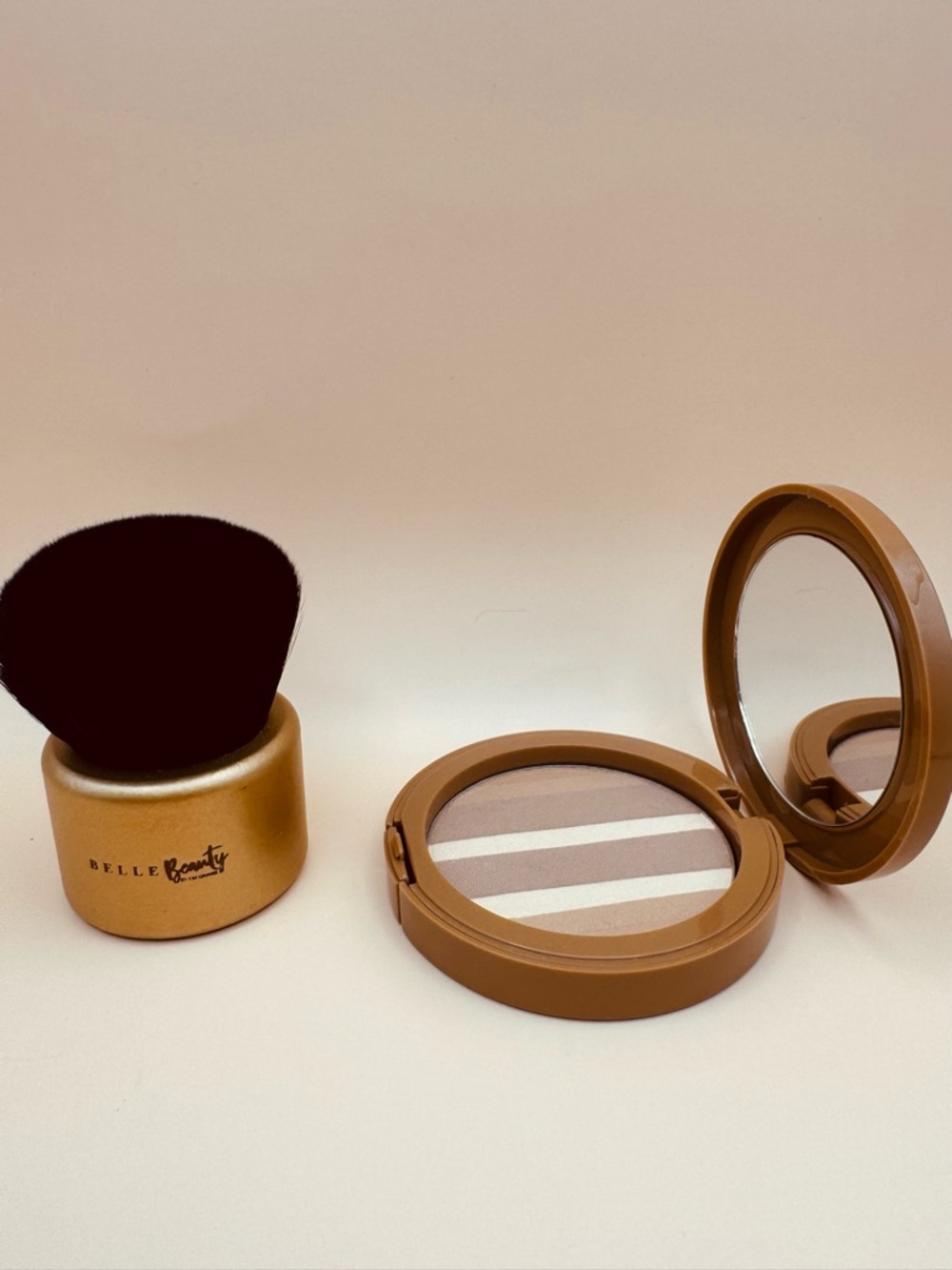 Belle Beauty by Kim Gravel Bronzabelle Bronzer Highlighter with Kabuki Brush